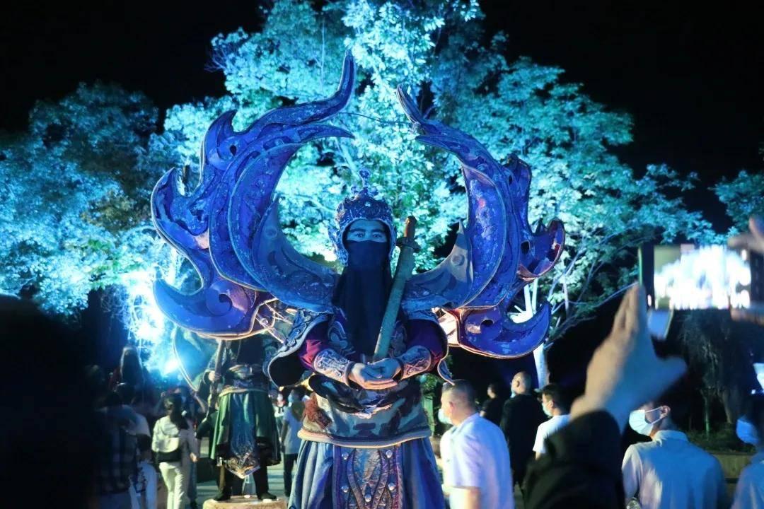 筑牢乡村健康防线 阳光人寿云南分公司向干河村捐赠补充医疗保险